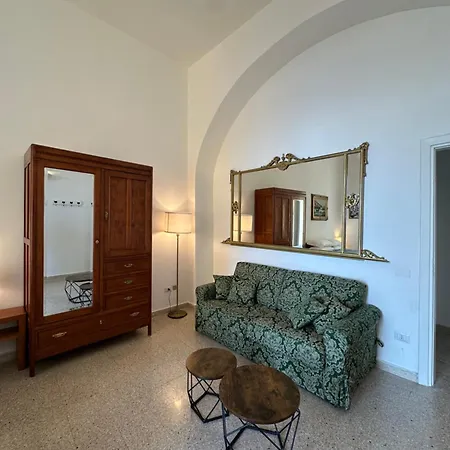 Guest house Plaza *