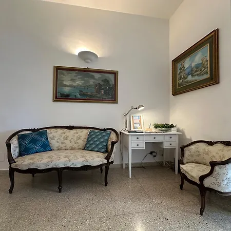 Guest house Plaza 3*